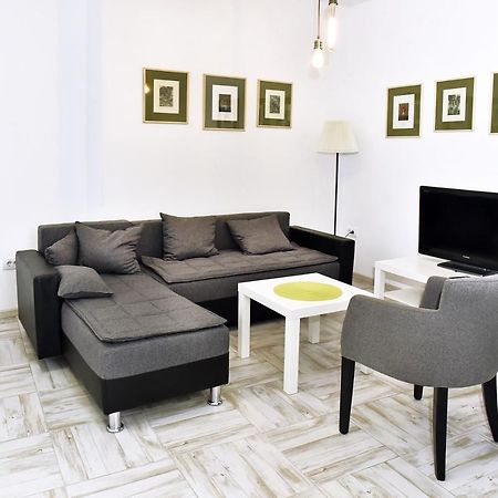 Vajda Apartments Нови-Сад Экстерьер фото