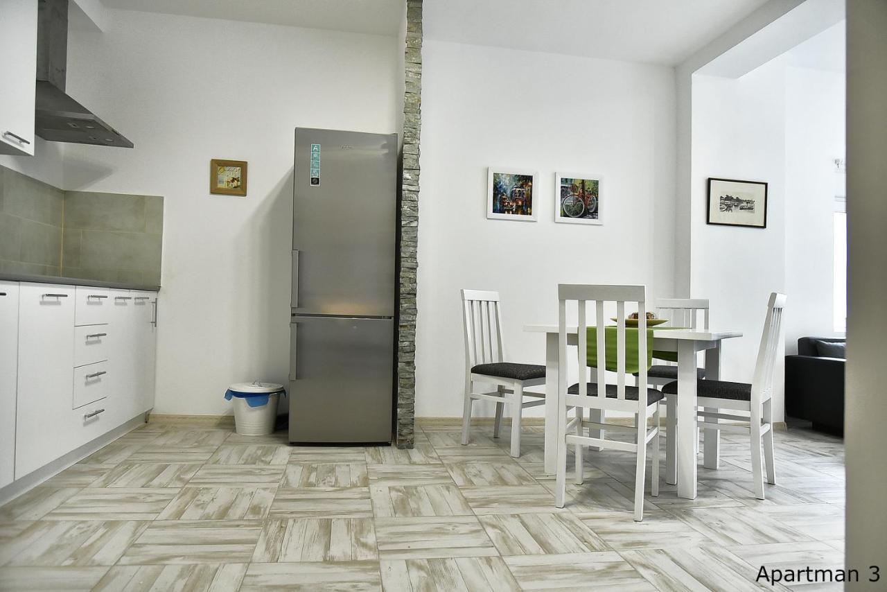 Vajda Apartments Нови-Сад Экстерьер фото