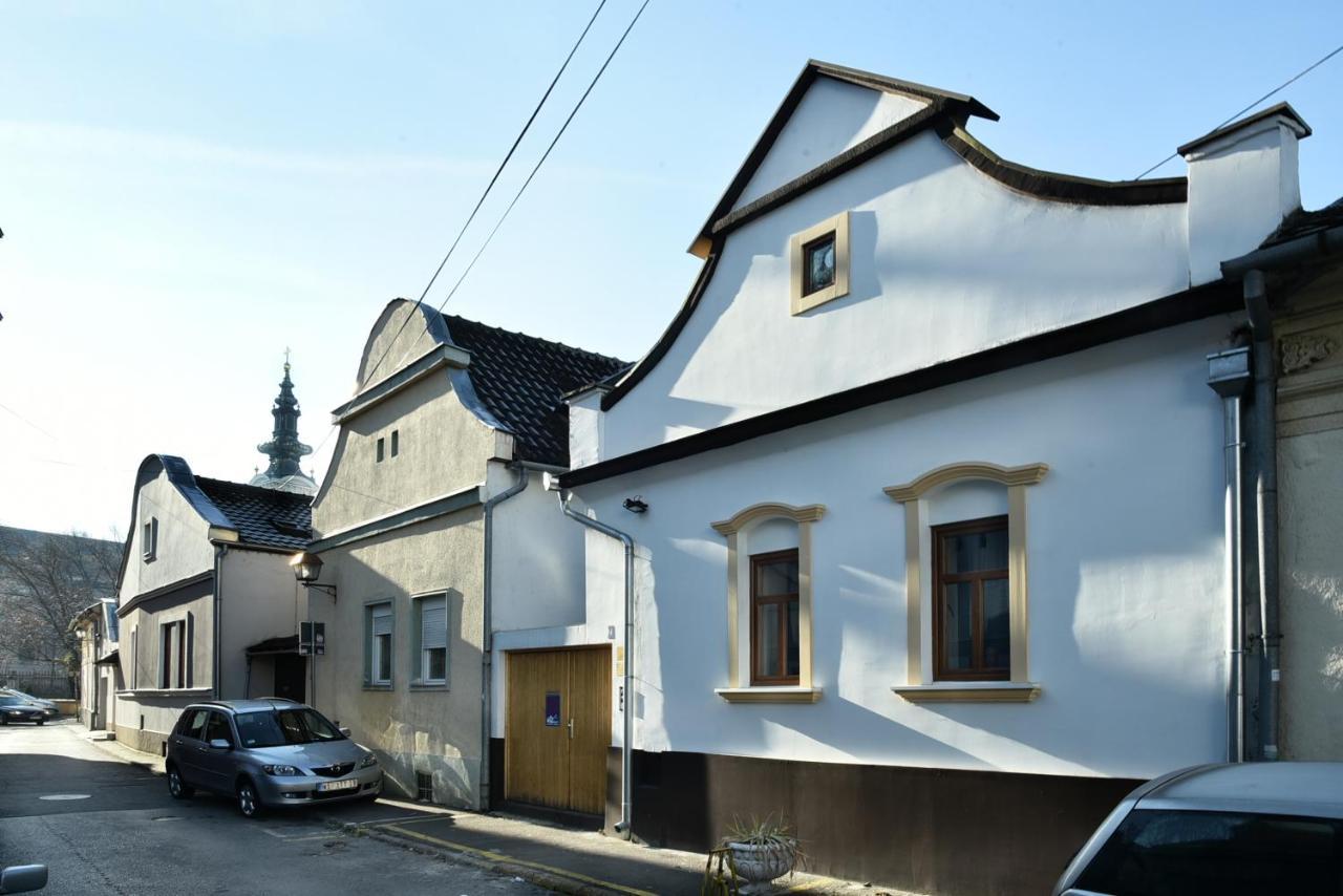 Vajda Apartments Нови-Сад Экстерьер фото